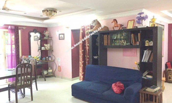 3 BHK Villa for Sale in Old Madras Road